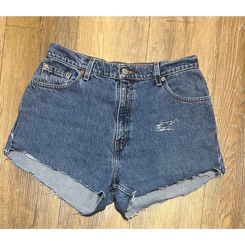 Vintage 90s Levis 550 Cutoff High Rise Shorts Sz 12 USA Made Red Tab Relaxed Fit